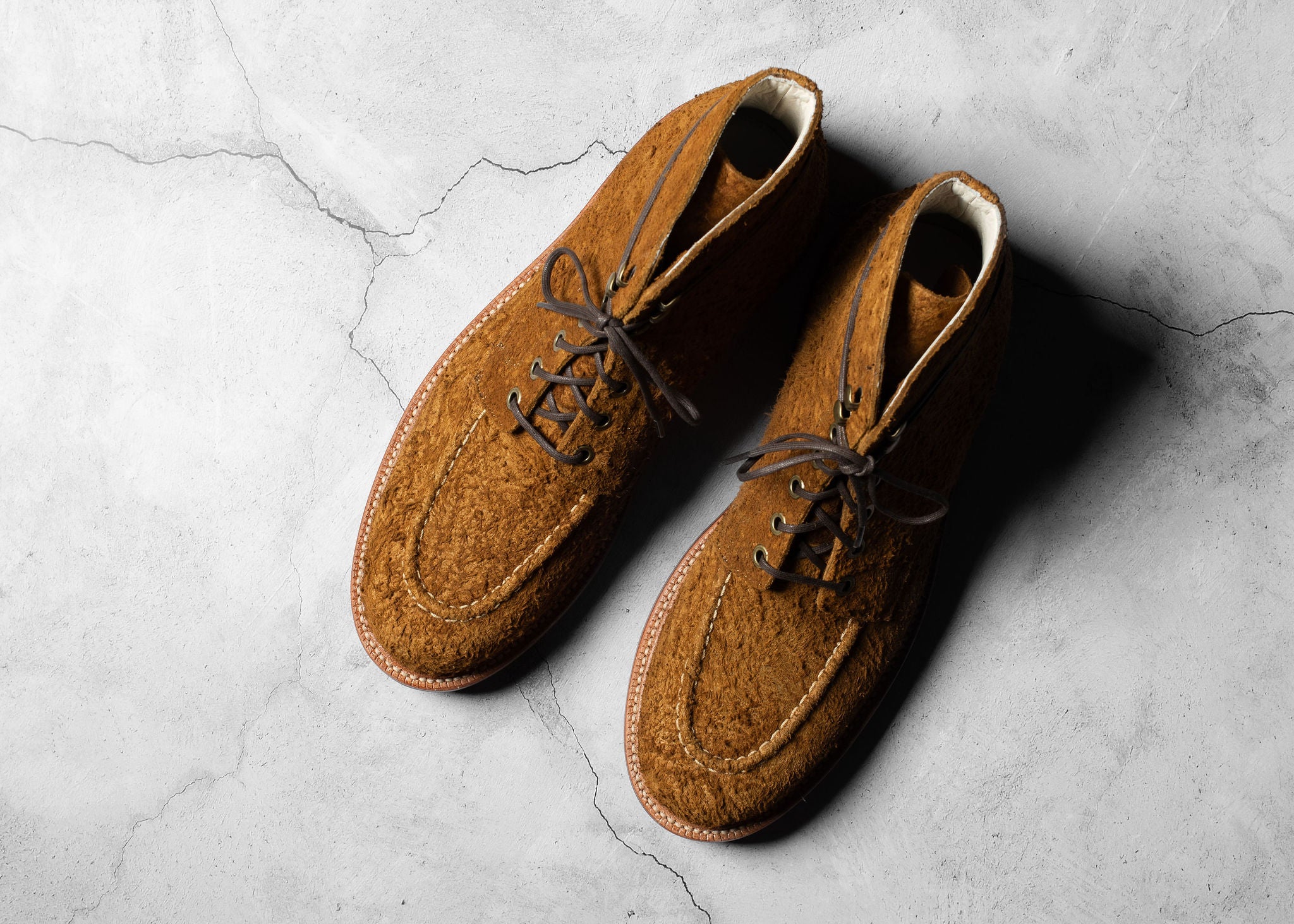 Brass Boot Bronze Rough Suede - Image 3