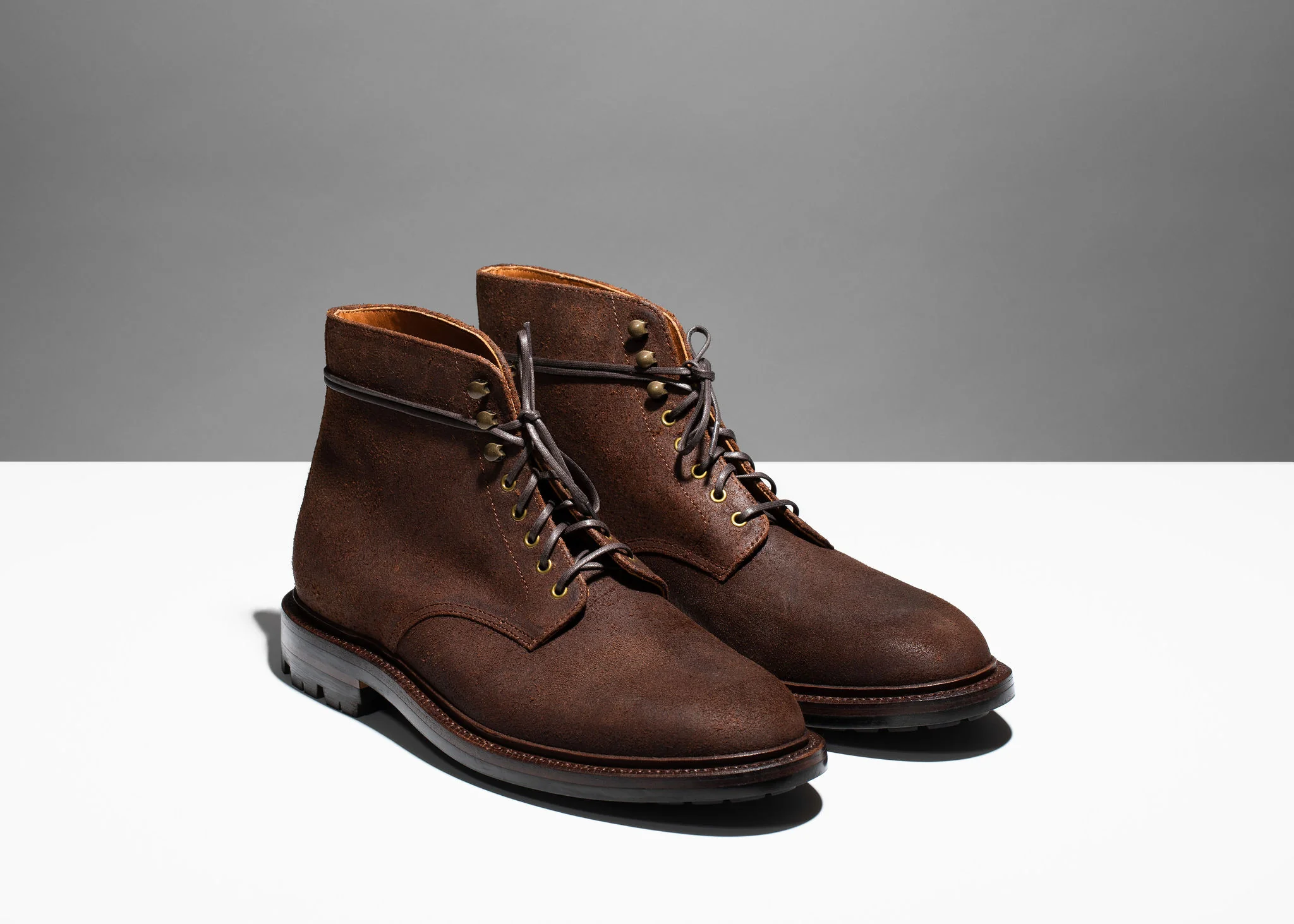 Edward Boot Dark Oak Roughout - Image 4