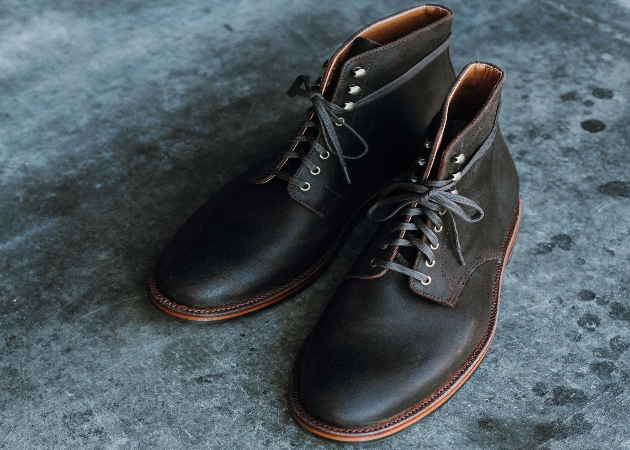 Edward Boot Tobacco Waxed Commander - Image 6