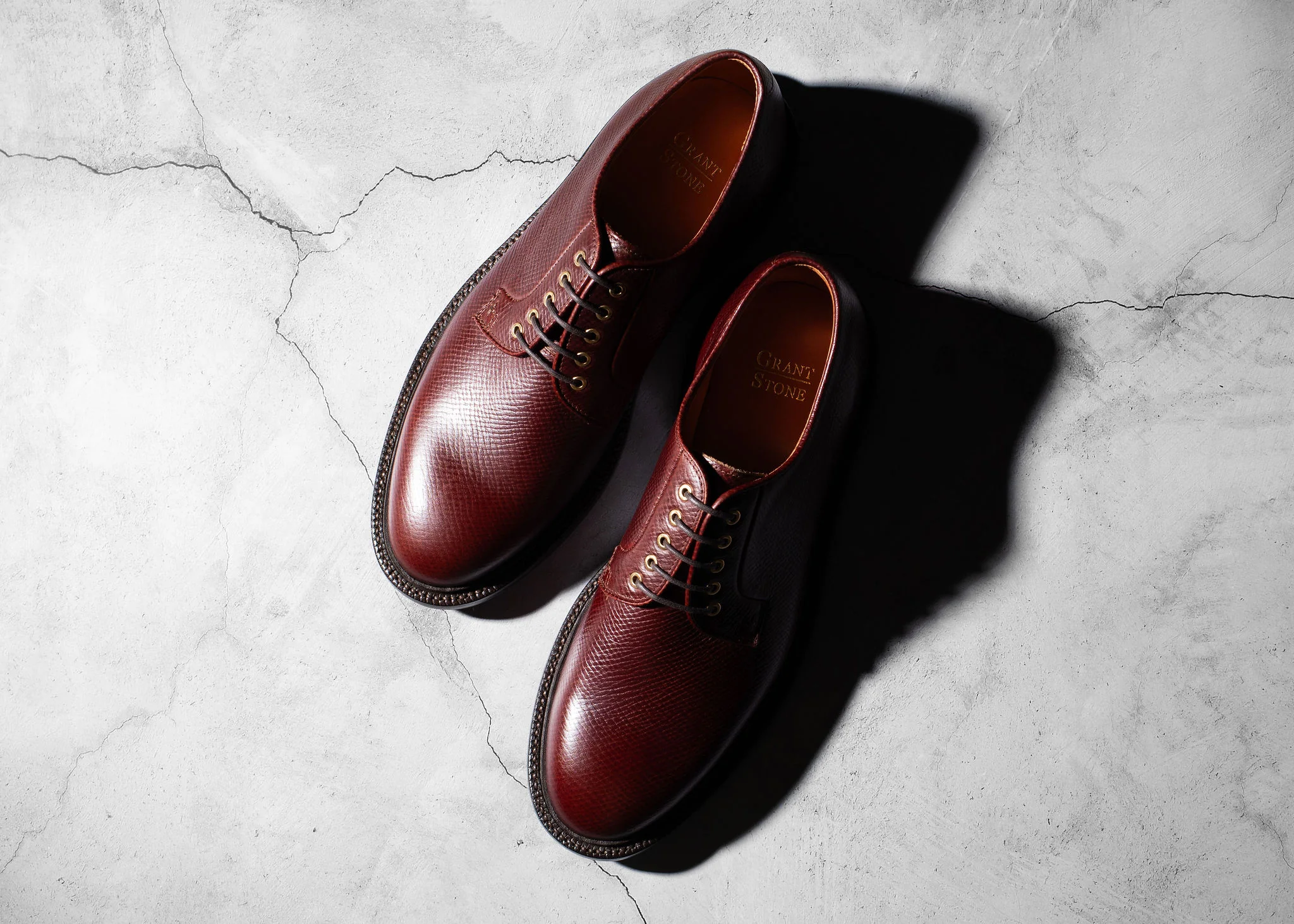 Plain Toe Tan Pioneer Reindeer - Image 3