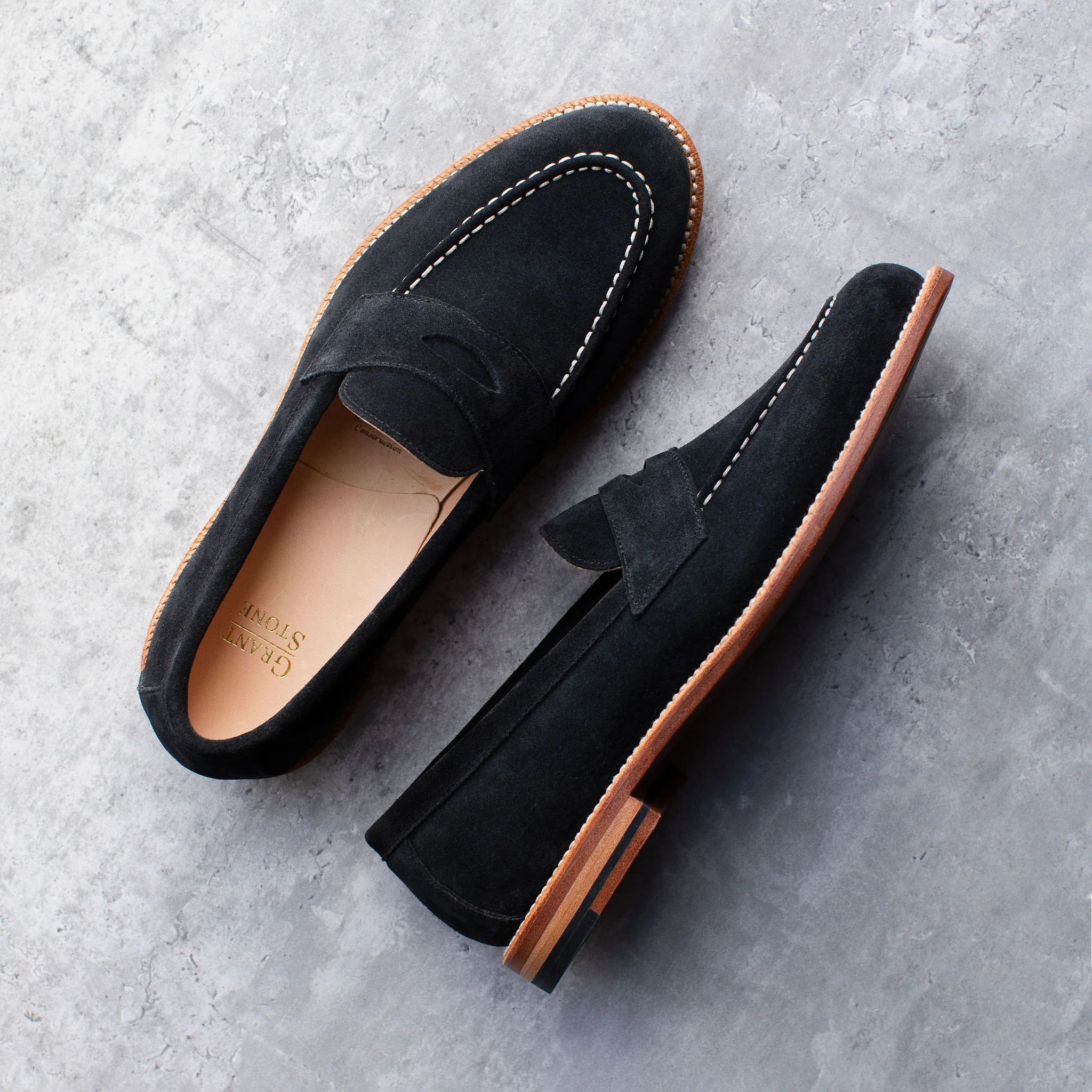 Traveler Penny Black Suede - Image 6