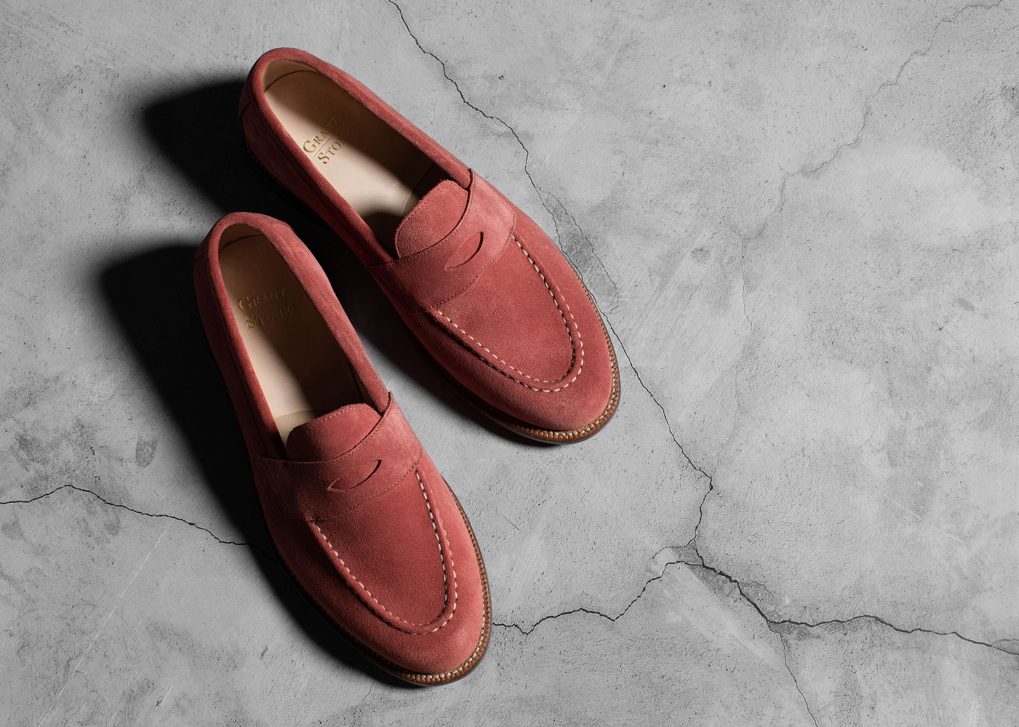 Traveler Penny Coral Suede - Image 3